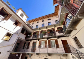 Via Edouar Aubert, Aosta, 1 Camera da Letto Stanze da Letto, ,1 BagnoBathrooms,Appartamento,Aosta Città,Via Edouar Aubert,1539