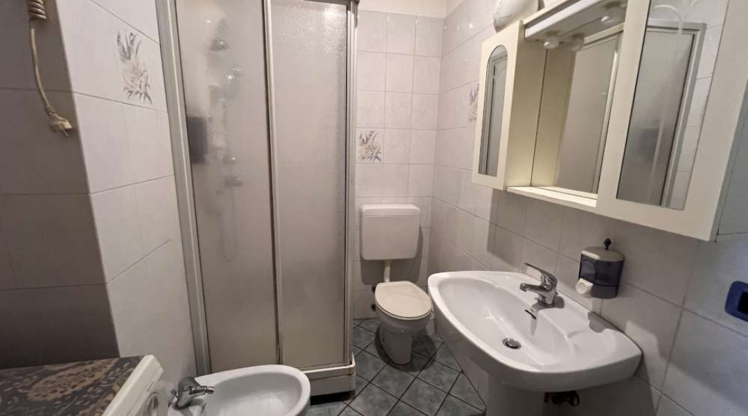 Via Circonvallazione Sud, Nus, 3 Stanze da Letto Stanze da Letto, ,2 BathroomsBathrooms,Casa semindipendente,Dintorni di Aosta,Via Circonvallazione Sud,1545