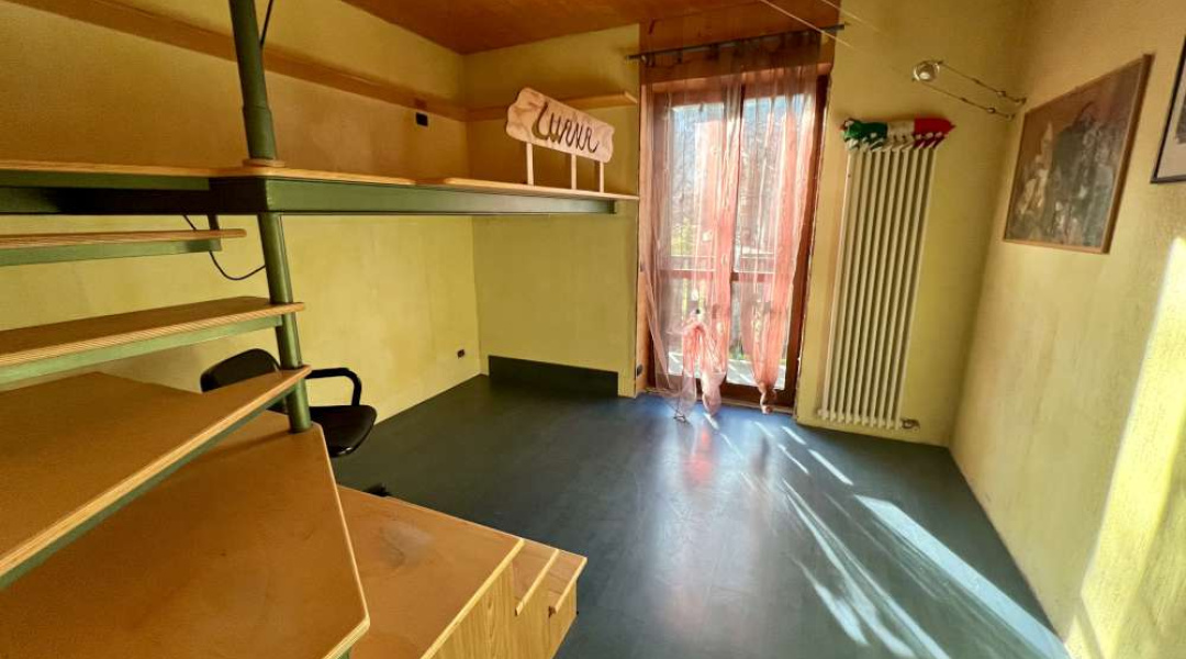 Via Circonvallazione Sud, Nus, 3 Stanze da Letto Stanze da Letto, ,2 BathroomsBathrooms,Casa semindipendente,Dintorni di Aosta,Via Circonvallazione Sud,1545