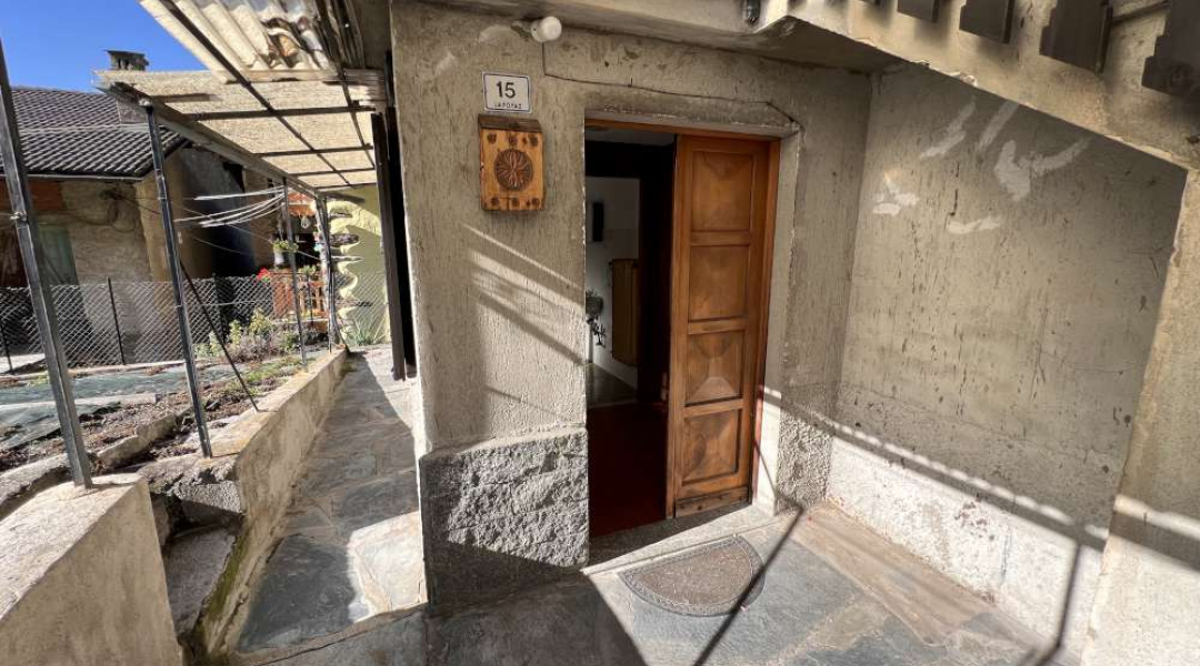 La Poyaz, Aymavilles, 2 Stanze da Letto Stanze da Letto, ,1 BagnoBathrooms,Casa semindipendente,Dintorni di Aosta,La Poyaz,1554